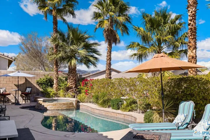 1210 Palmas, Palm Springs, California 92262