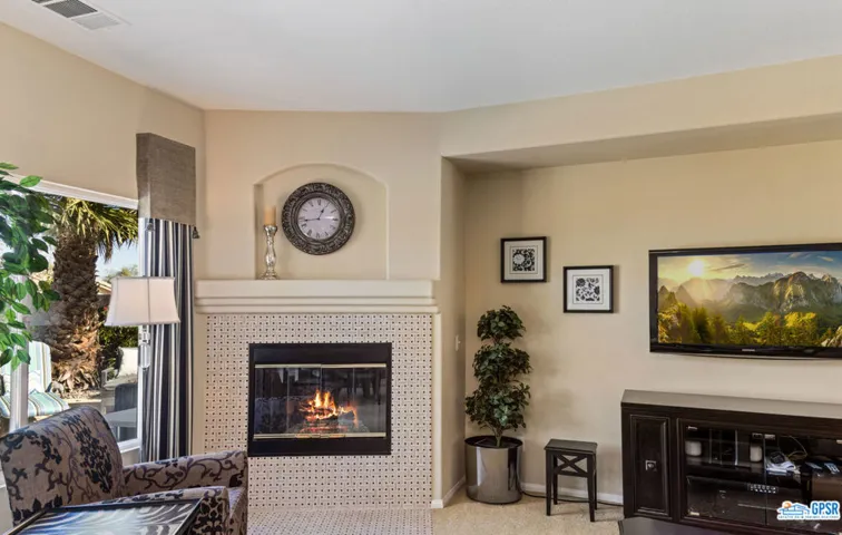 1210 Palmas, Palm Springs, California 92262