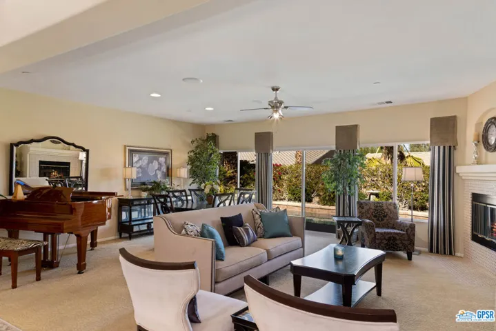 1210 Palmas, Palm Springs, California 92262