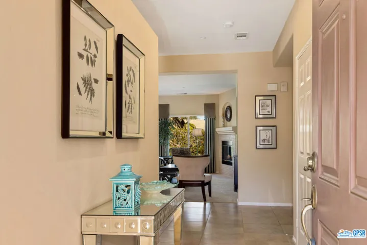 1210 Palmas, Palm Springs, California 92262