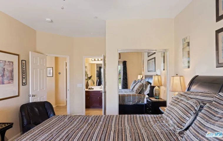 1210 Palmas, Palm Springs, California 92262