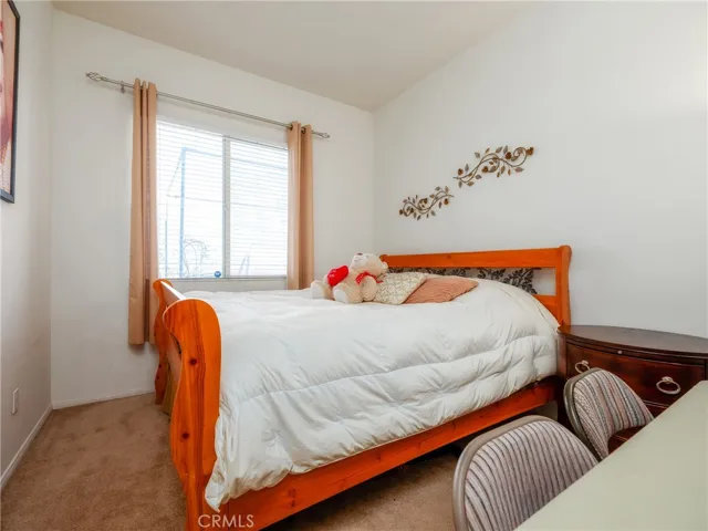12302 Braeburn Road, Apple Valley, California 92308