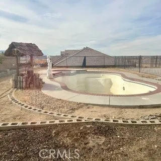 12302 Braeburn Road, Apple Valley, California 92308