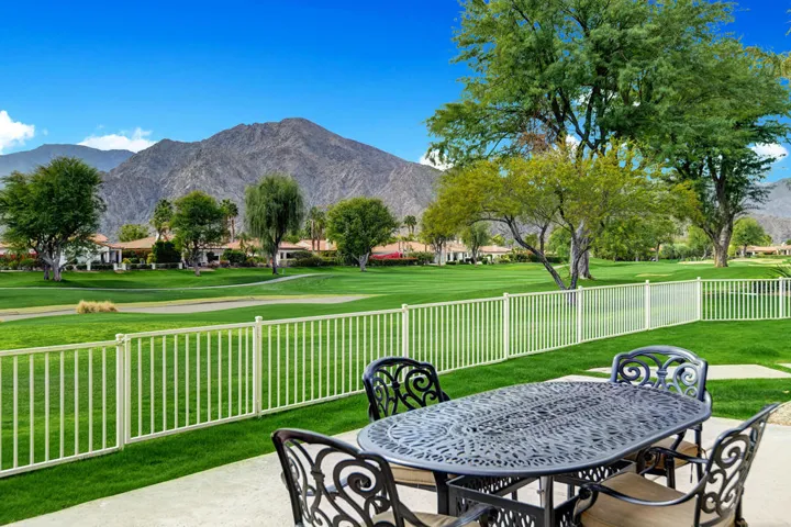 PATIO TABLE VIEW