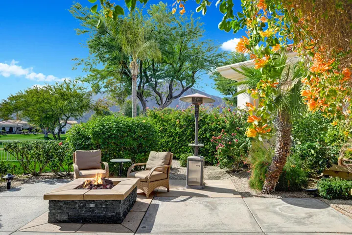 FIRE PIT