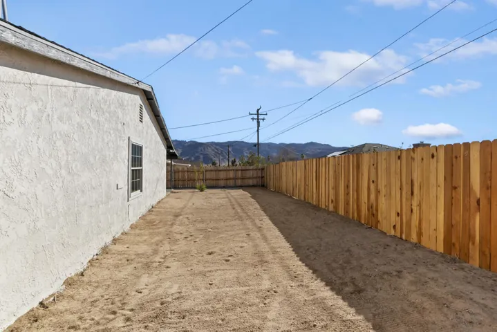 031_Backyard