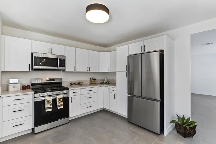 012_Kitchen