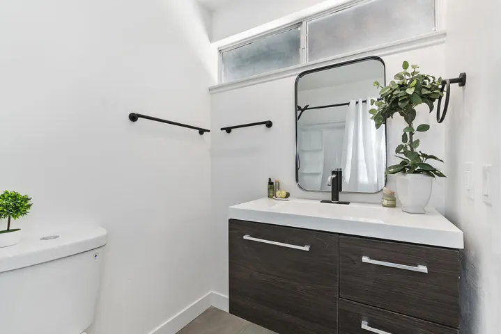 024_Primary Bathroom