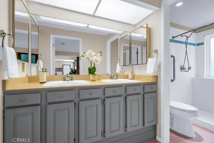 1239 Descanso Street, San Luis Obispo, California 93405