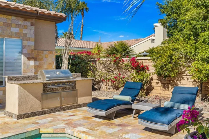 14 Calle Lantana, Palm Desert, California 92260