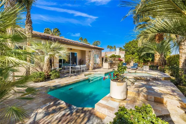 14 Calle Lantana, Palm Desert, California 92260