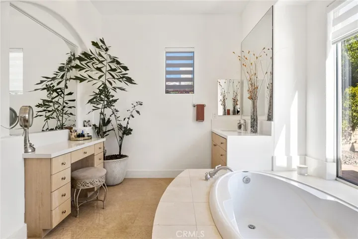 14 Calle Lantana, Palm Desert, California 92260