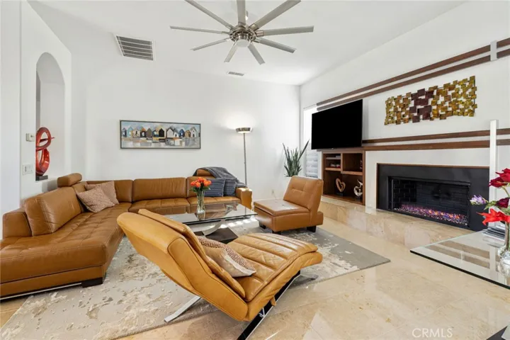 14 Calle Lantana, Palm Desert, California 92260