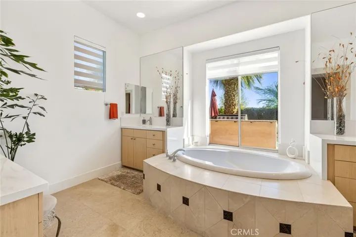 14 Calle Lantana, Palm Desert, California 92260