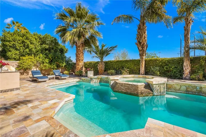 14 Calle Lantana, Palm Desert, California 92260