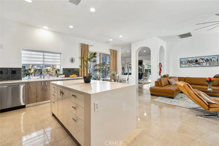 14 Calle Lantana, Palm Desert, California 92260