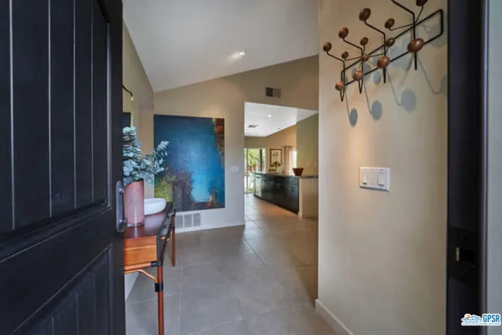 550 N Burton Way, Palm Springs, California 92262
