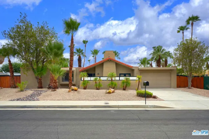 550 N Burton Way, Palm Springs, California 92262