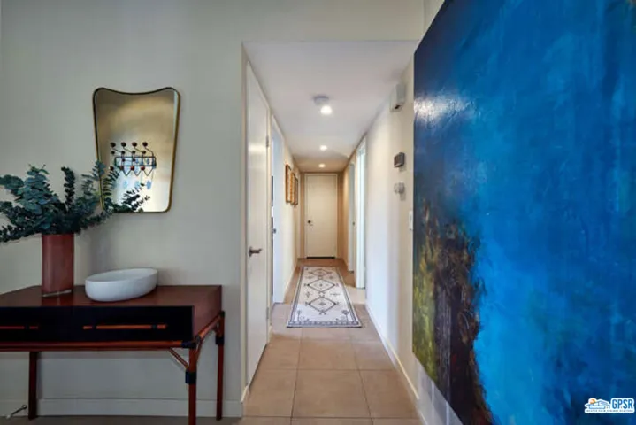 550 N Burton Way, Palm Springs, California 92262