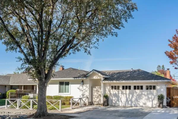 1641 Hyacinth Lane, California home-pic-0