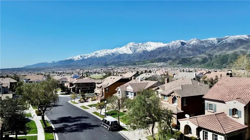 5409 Messina Way, Fontana, California 92336