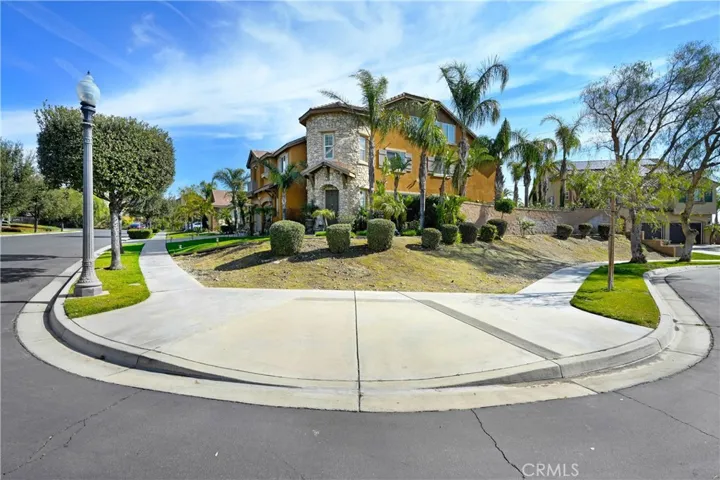 5409 Messina Way, Fontana, California 92336