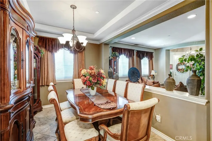 5409 Messina Way, Fontana, California 92336