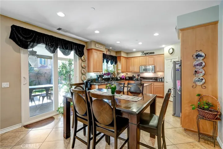 5409 Messina Way, Fontana, California 92336