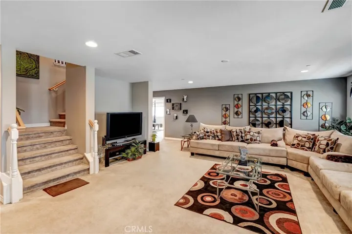 5409 Messina Way, Fontana, California 92336