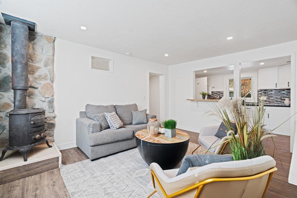 564 Hillcrest Drive, California home-pic-37