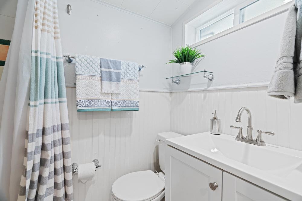 564 Hillcrest Drive, California home-pic-51