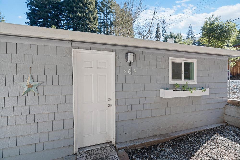 564 Hillcrest Drive, California home-pic-52