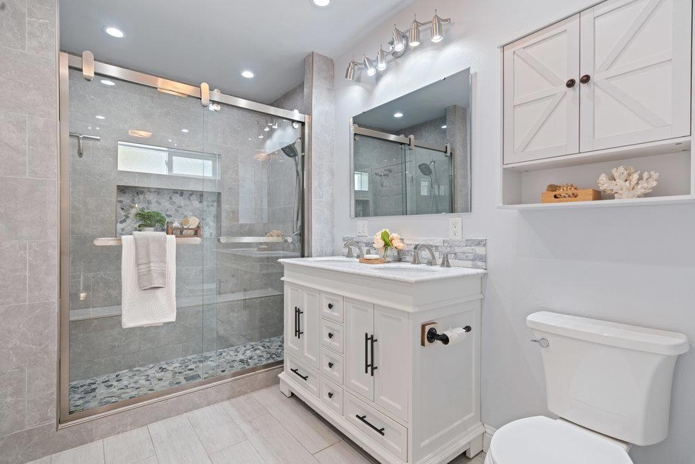 564 Hillcrest Drive, California home-pic-26