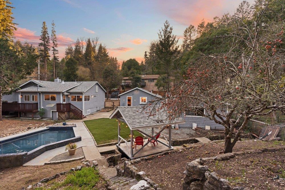 564 Hillcrest Drive, California home-pic-65