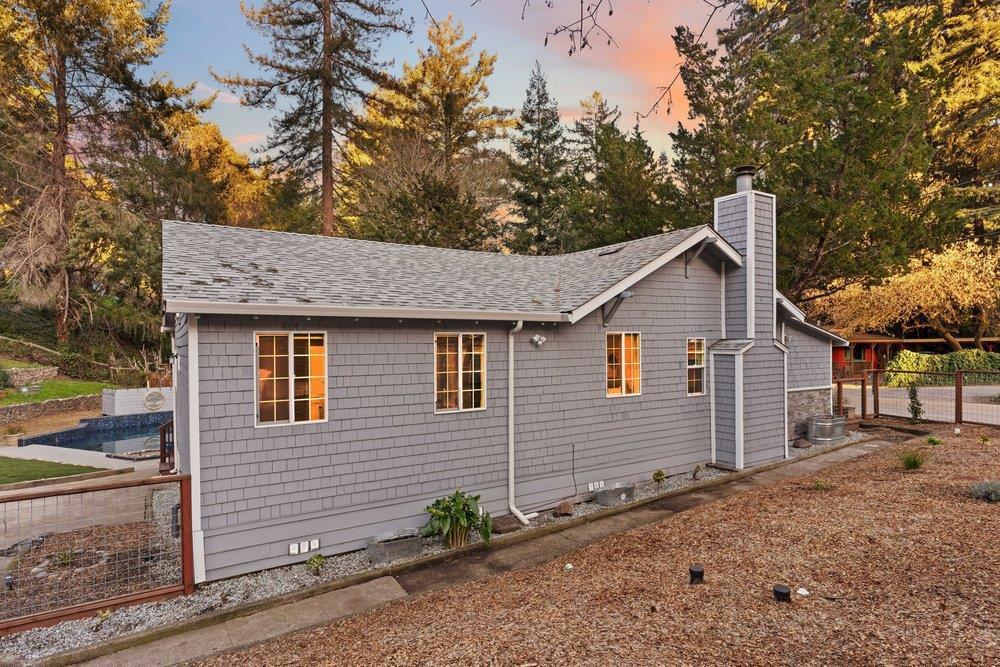 564 Hillcrest Drive, California home-pic-69