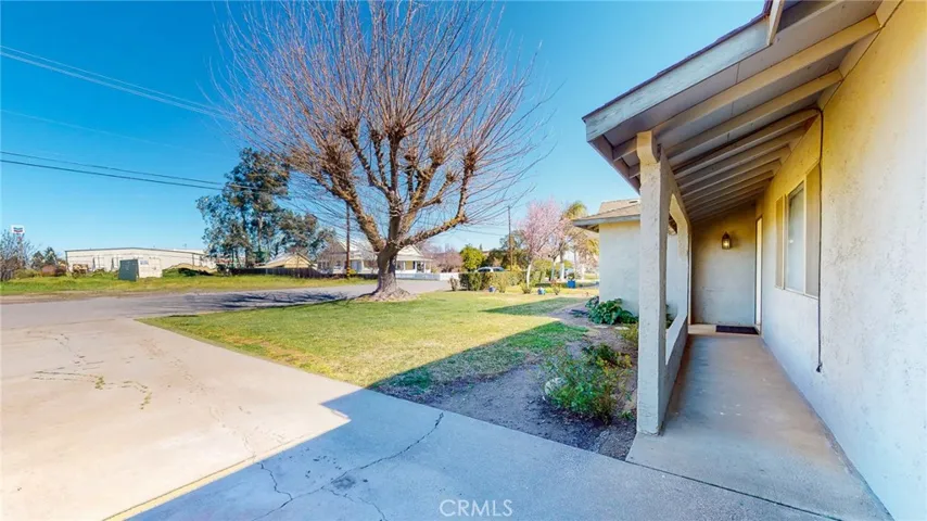 Front of porch with walkway