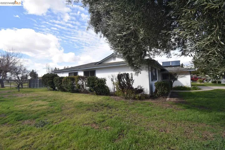1100 Galaxy Dr, Yuba City, California 95991