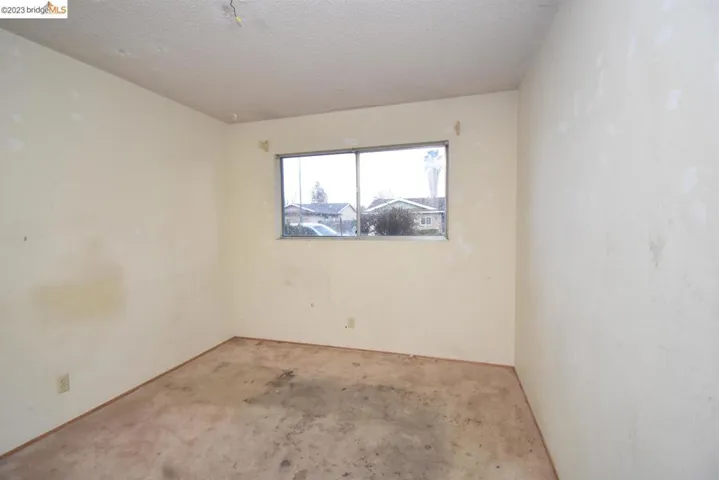1100 Galaxy Dr, Yuba City, California 95991