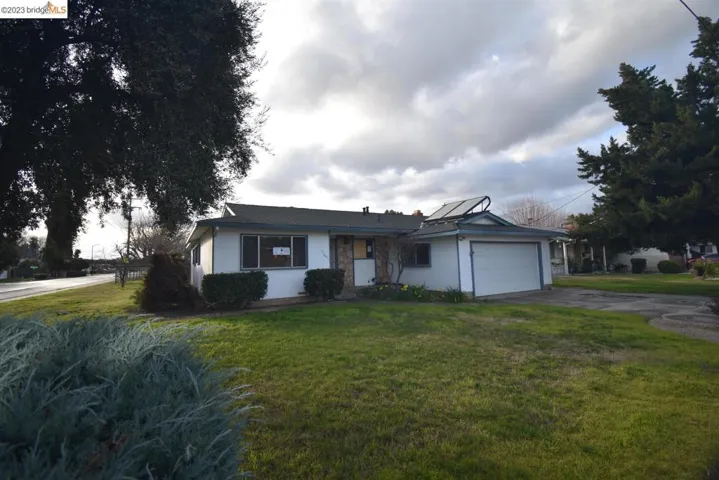 1100 Galaxy Dr, Yuba City, California 95991