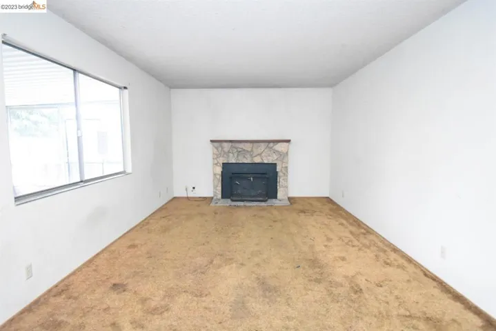 1100 Galaxy Dr, Yuba City, California 95991
