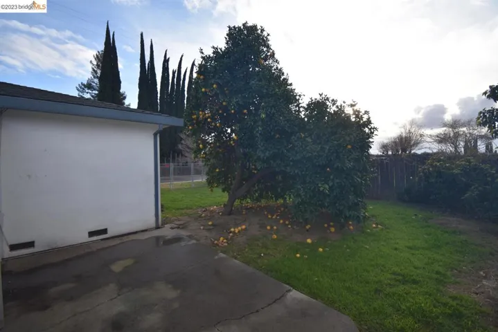 1100 Galaxy Dr, Yuba City, California 95991
