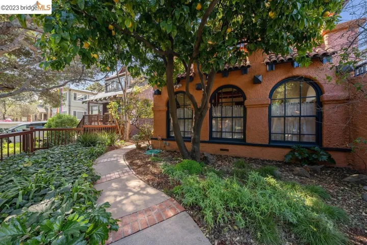 3059 Richmond Blvd, Oakland, California 94611