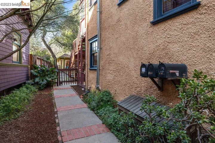 3059 Richmond Blvd, Oakland, California 94611