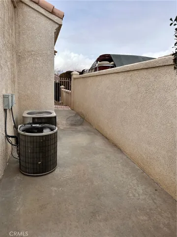 27365 Silver Lakes Parkway, Helendale, California 92342