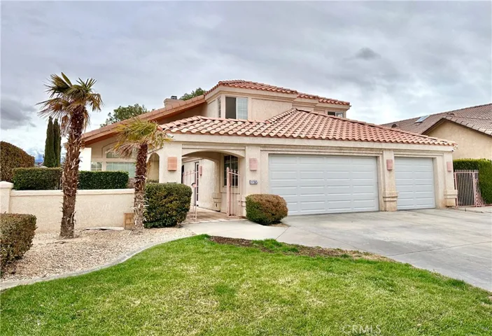 27365 Silver Lakes Parkway, Helendale, California 92342