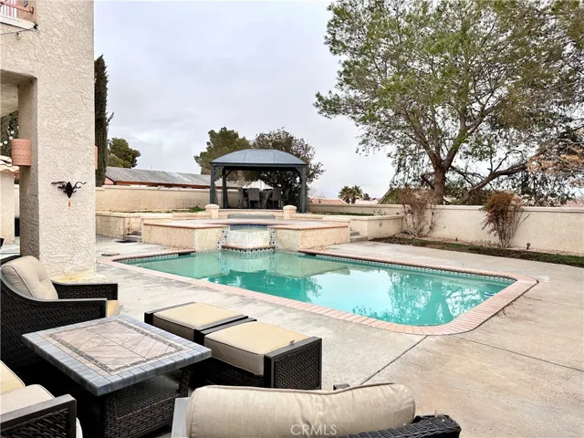 27365 Silver Lakes Parkway, Helendale, California 92342