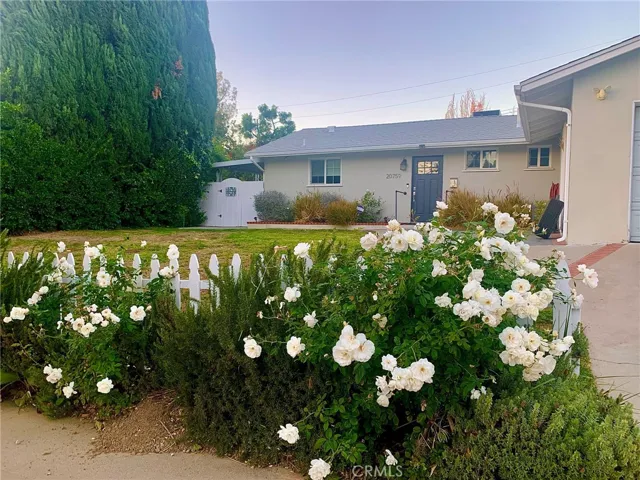20759 Clark Street, Woodland Hills, California 91367