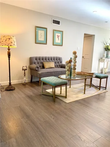 20759 Clark Street, Woodland Hills, California 91367