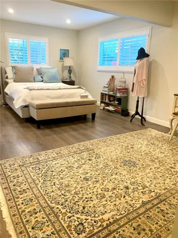 20759 Clark Street, Woodland Hills, California 91367