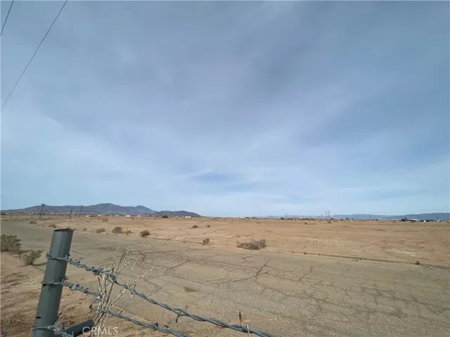 1055 Haven, Thermal, California 92275